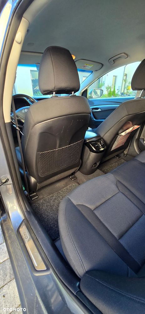Hyundai i40 1.7 CRDi Premium DCT - 6