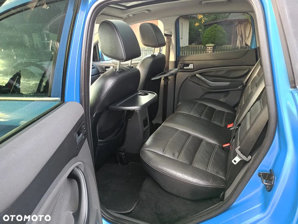 Ford Kuga 2.0 TDCi Titanium - 12