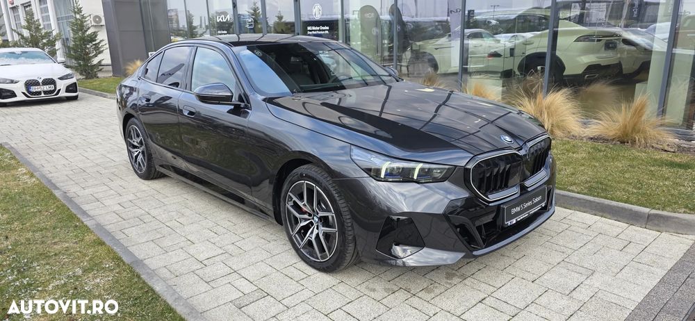 BMW Seria 5 530e xDrive Aut. - 1