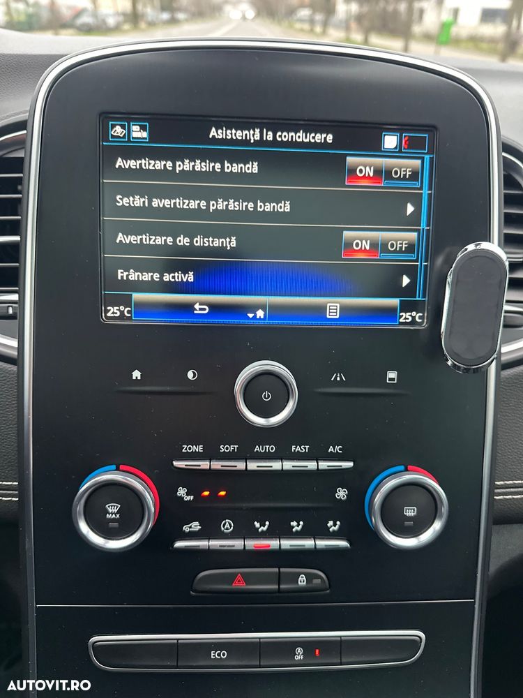 Renault Grand Scenic TCe 140 GPF BLACK EDITION - 13