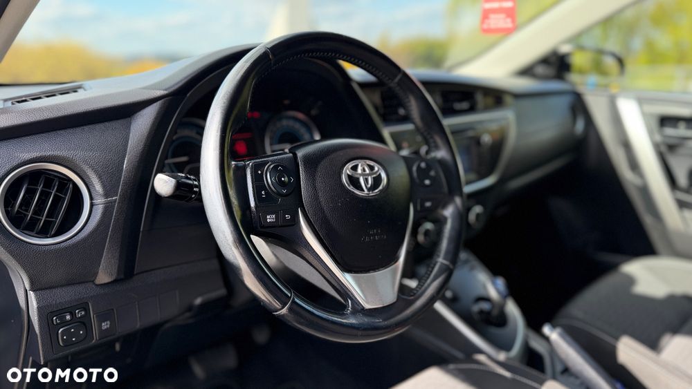 Toyota Auris - 31