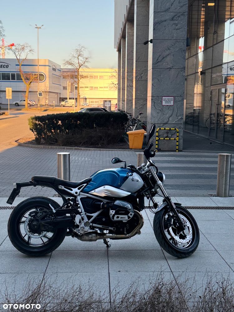 BMW R - 7