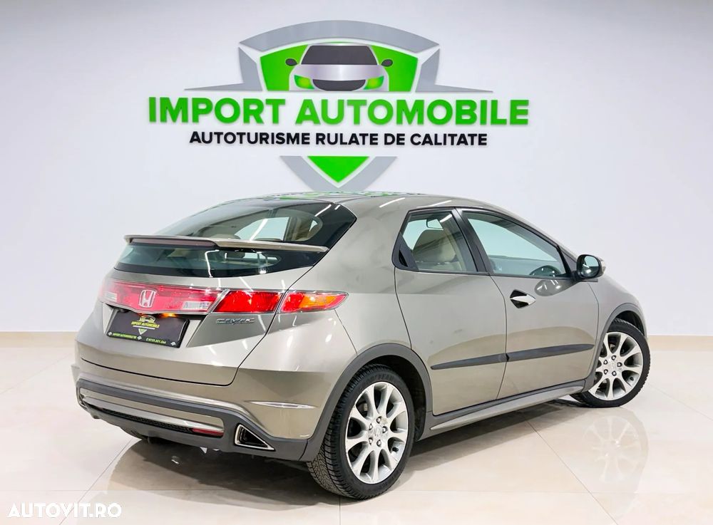 Honda Civic 1.8i-VTEC Executive - 12