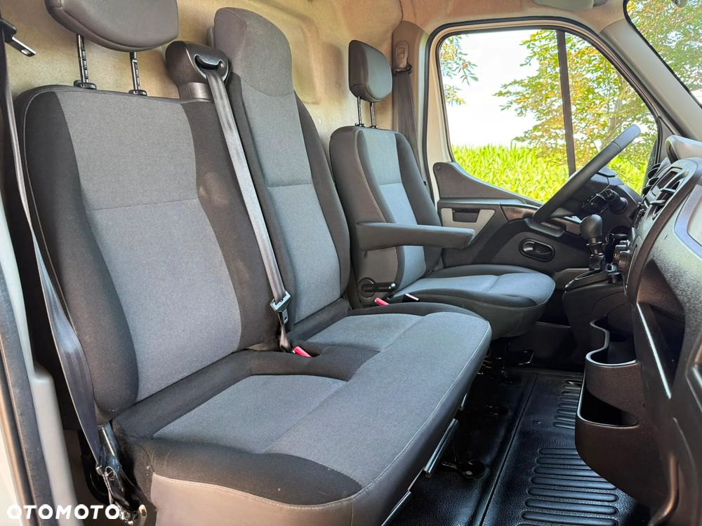 Renault Master - 15