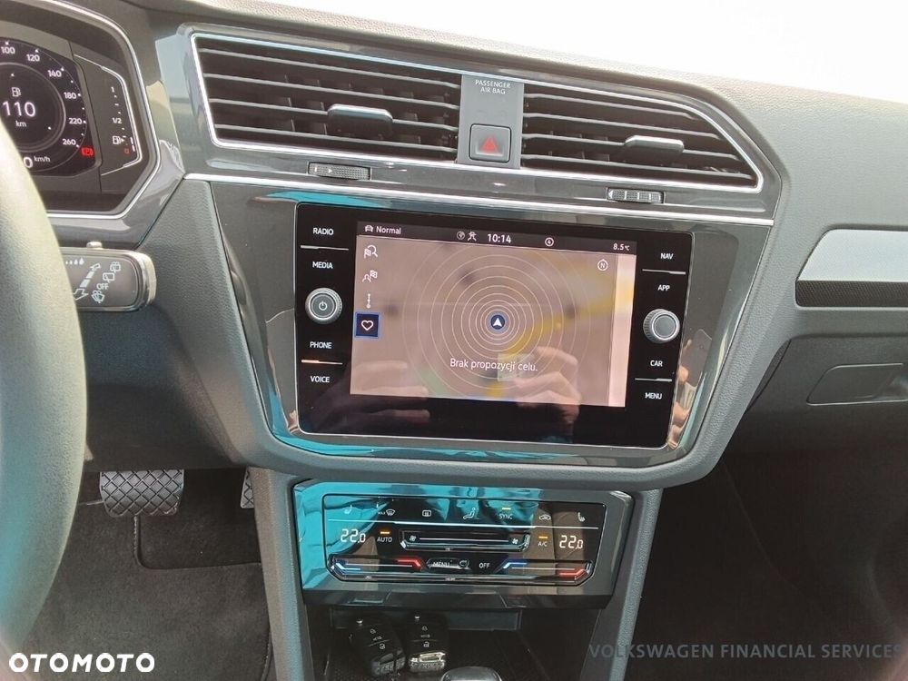 Volkswagen Tiguan - 9