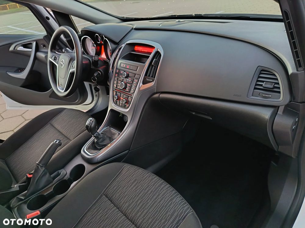 Opel Astra 1.4 T Business - 8