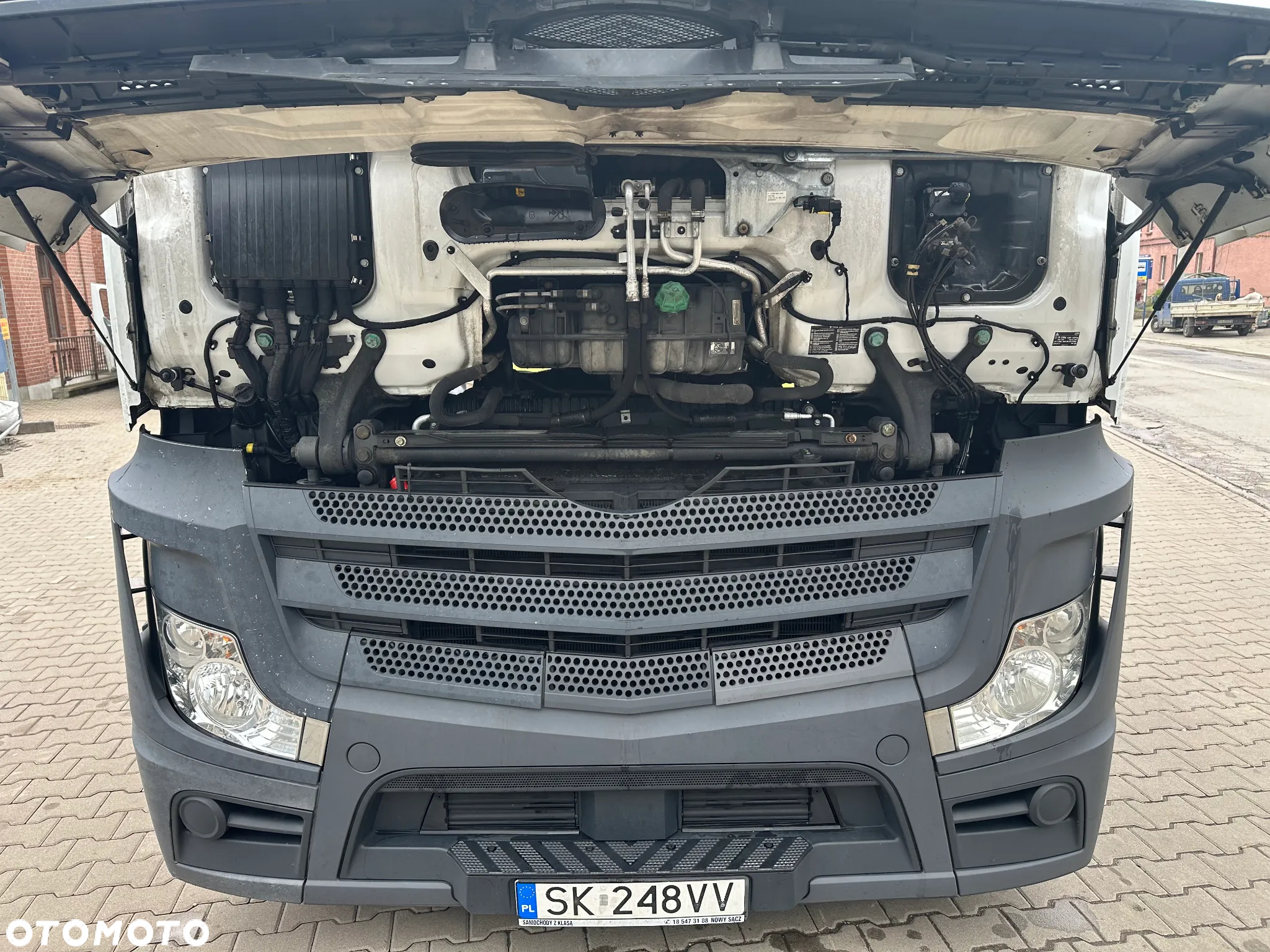Mercedes-Benz ACTROS MP4 - 31