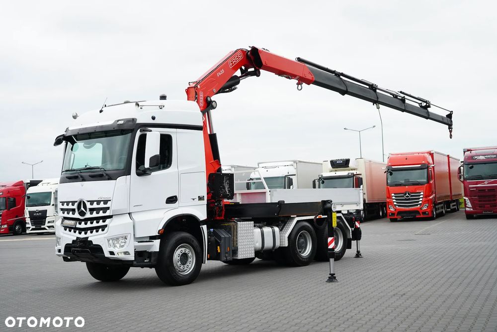 Mercedes-Benz / AROCS / 2651 / 6 X 4 / FASSI F 455 / WYS. 14,6 M / PILOT - 4