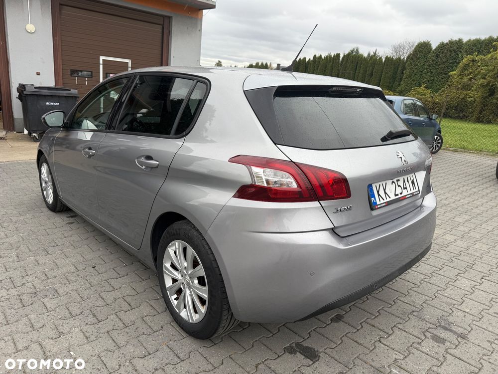 Peugeot 308 1.2 PureTech Access S&S - 6