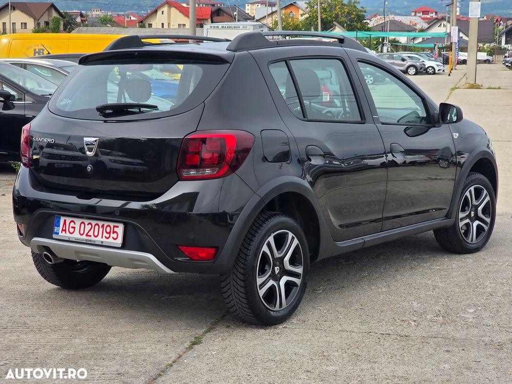 Dacia Sandero Stepway TCe 90 (S&S) Celebration - 4