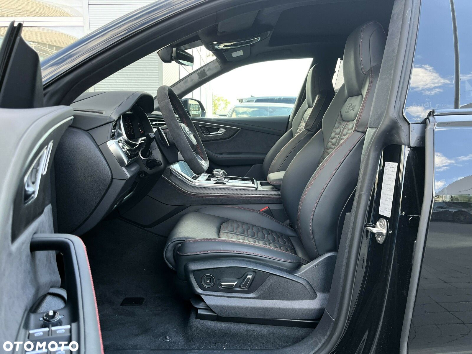 Audi Q8 - 14