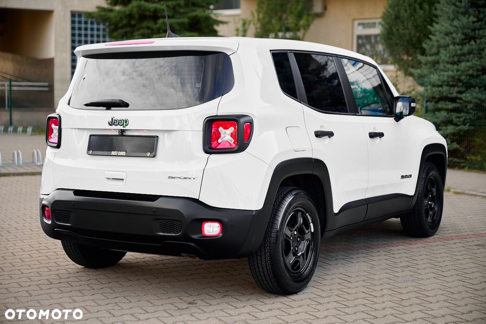Jeep Renegade - 12