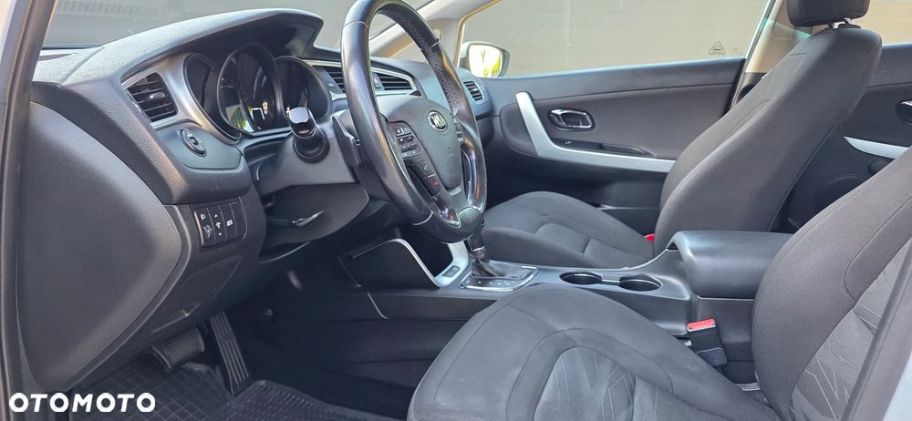Kia Ceed 1.6 CRDi L Business Line DCT - 17