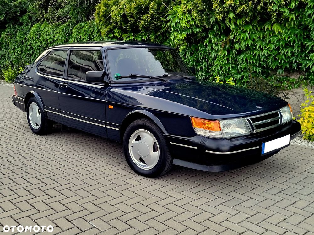 Saab 900 - 4