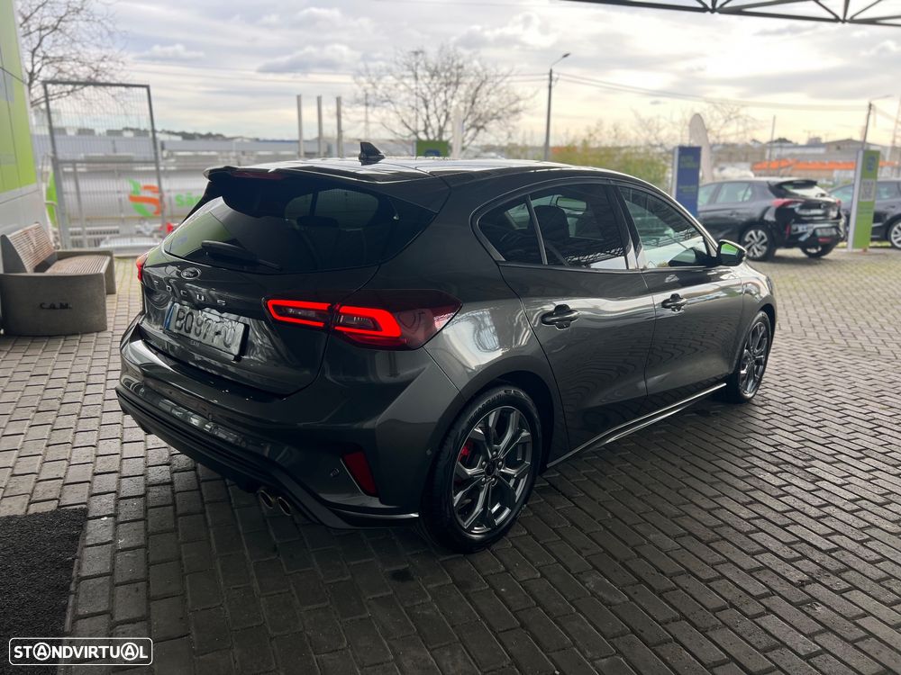 Ford Focus 1.0 EcoBoost MHEV ST-Line X - 5
