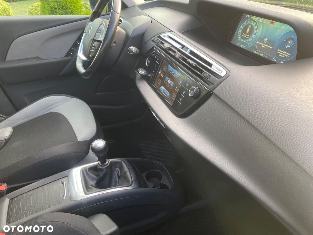 Citroën C4 Picasso - 24