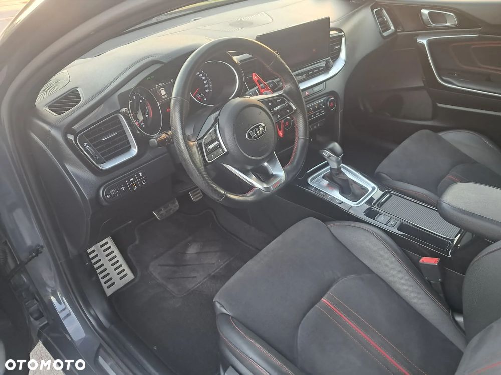 Kia ProCeed 1.6 T-GDI DCT7 OPF GT - 18