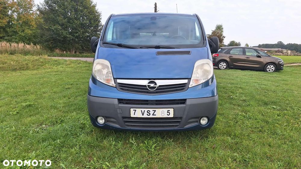 Opel VIVARO - 2