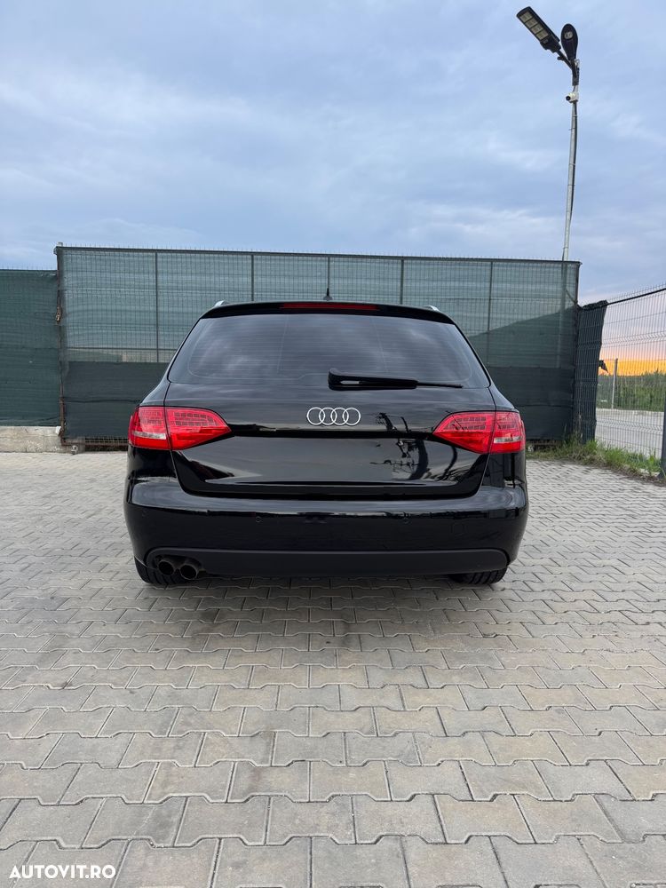 Audi A4 Avant 2.0 TDI Multitronic - 11