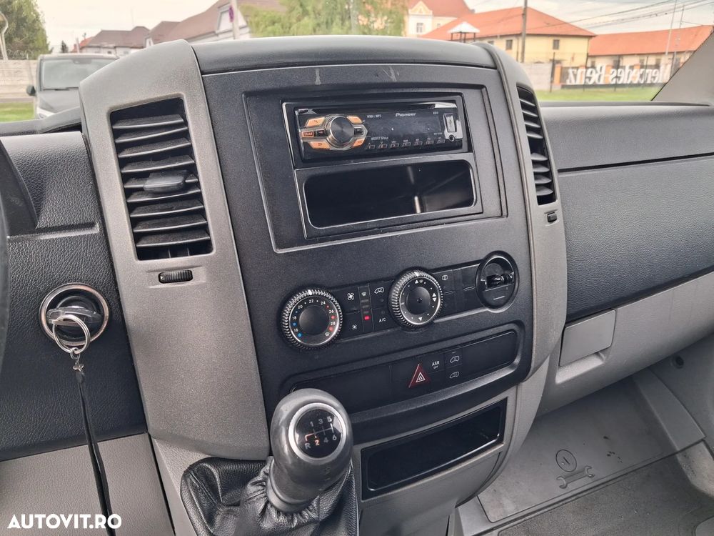 Mercedes-Benz Sprinter CDI - 14