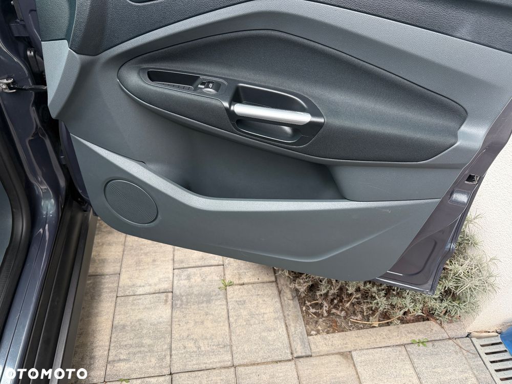 Ford Grand C-MAX 2.0 TDCi Titanium - 27