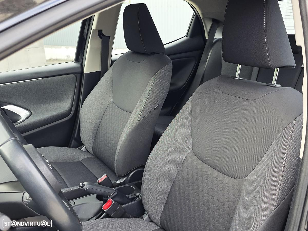 Toyota Yaris 1.0 VVT-i Comfort Plus - 21