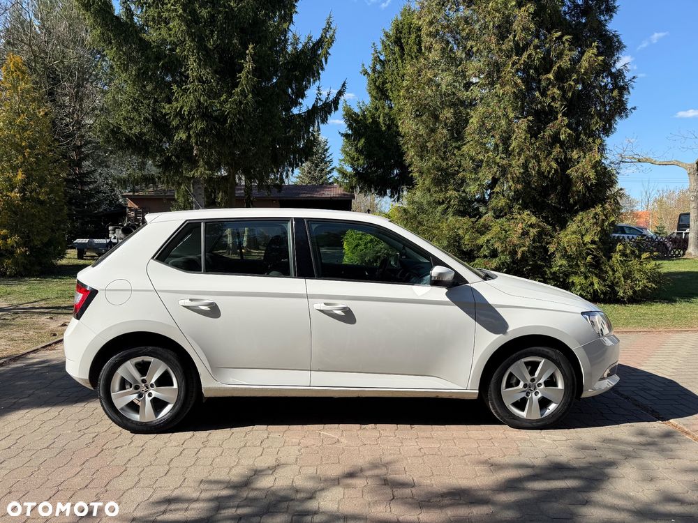 Skoda Fabia 1.0 TSI Drive - 5