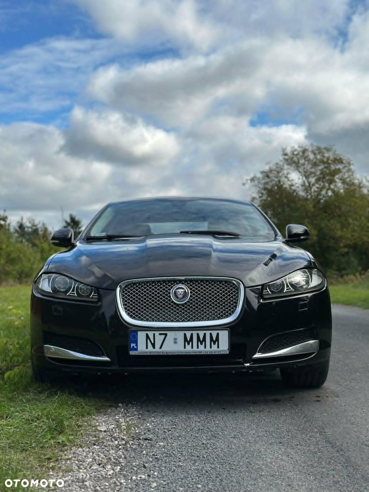 Jaguar XF 2.2 D Luxury - 5