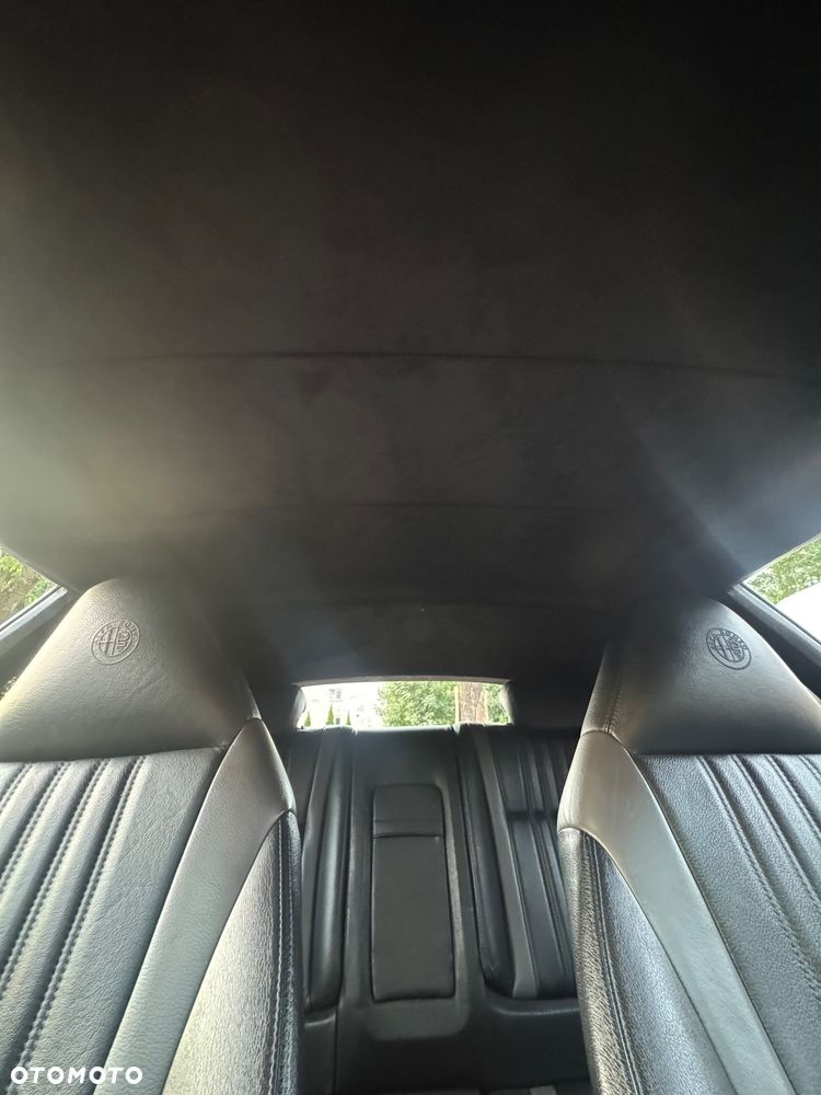 Alfa Romeo Brera 2.4JTDM Sky View - 13