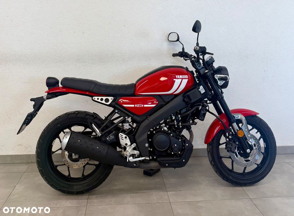 Yamaha XSR - 4