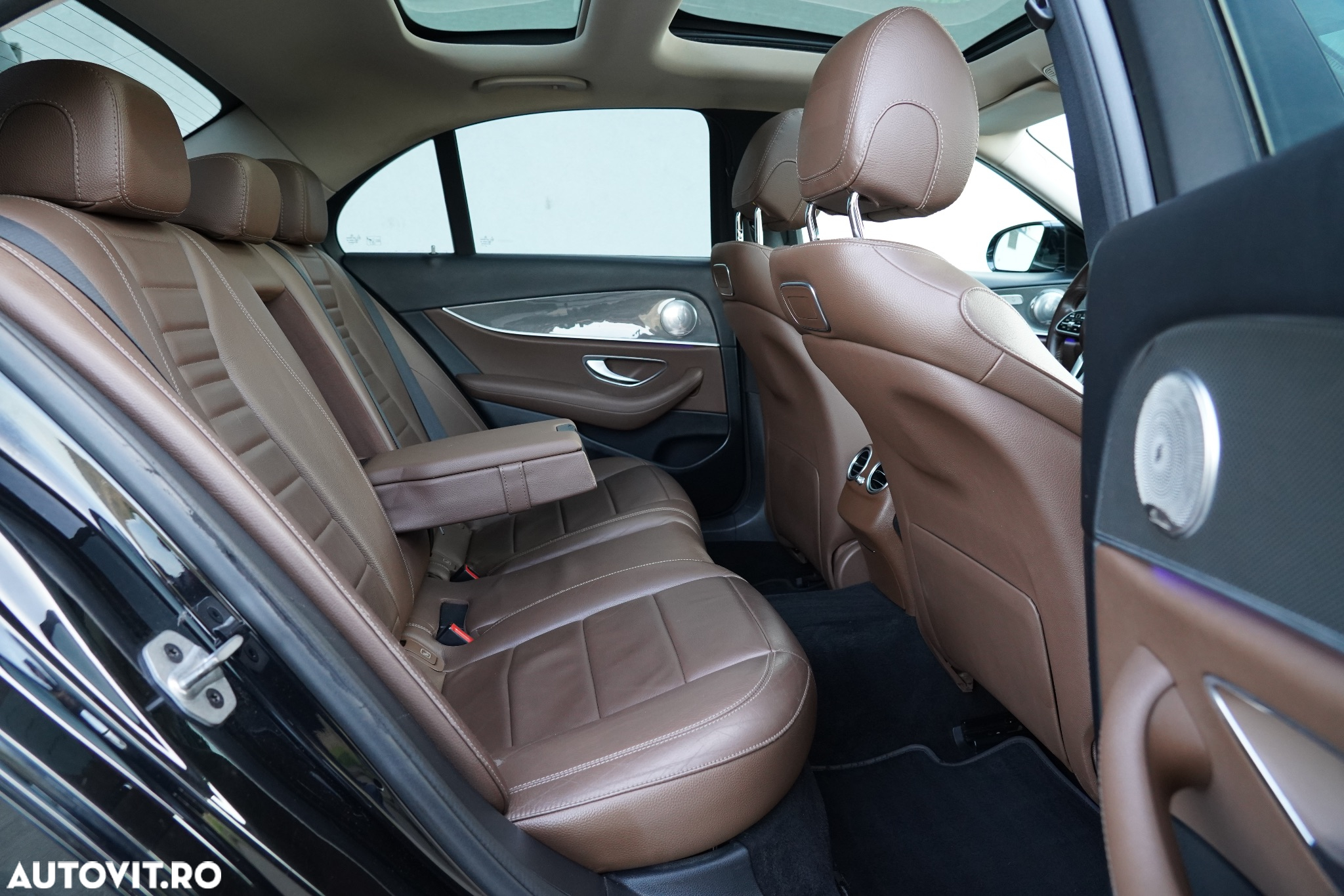 Mercedes-Benz E 220 d 9G-TRONIC Exclusive - 18