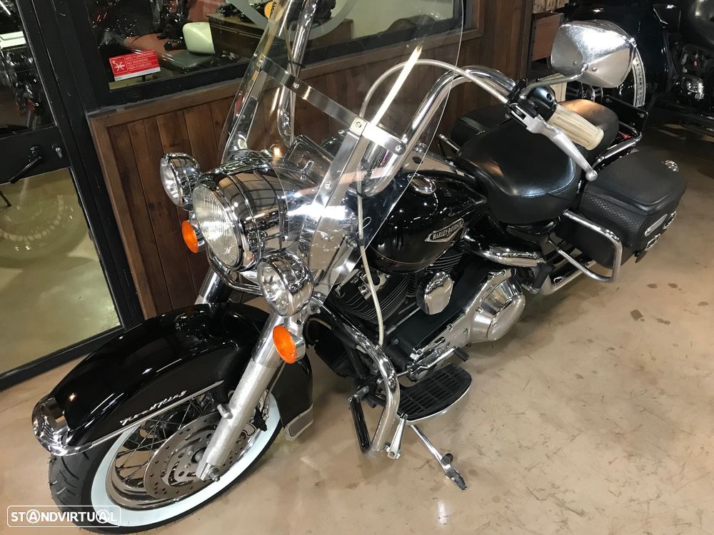 Harley-Davidson FLHRCI Road King Classic - 9