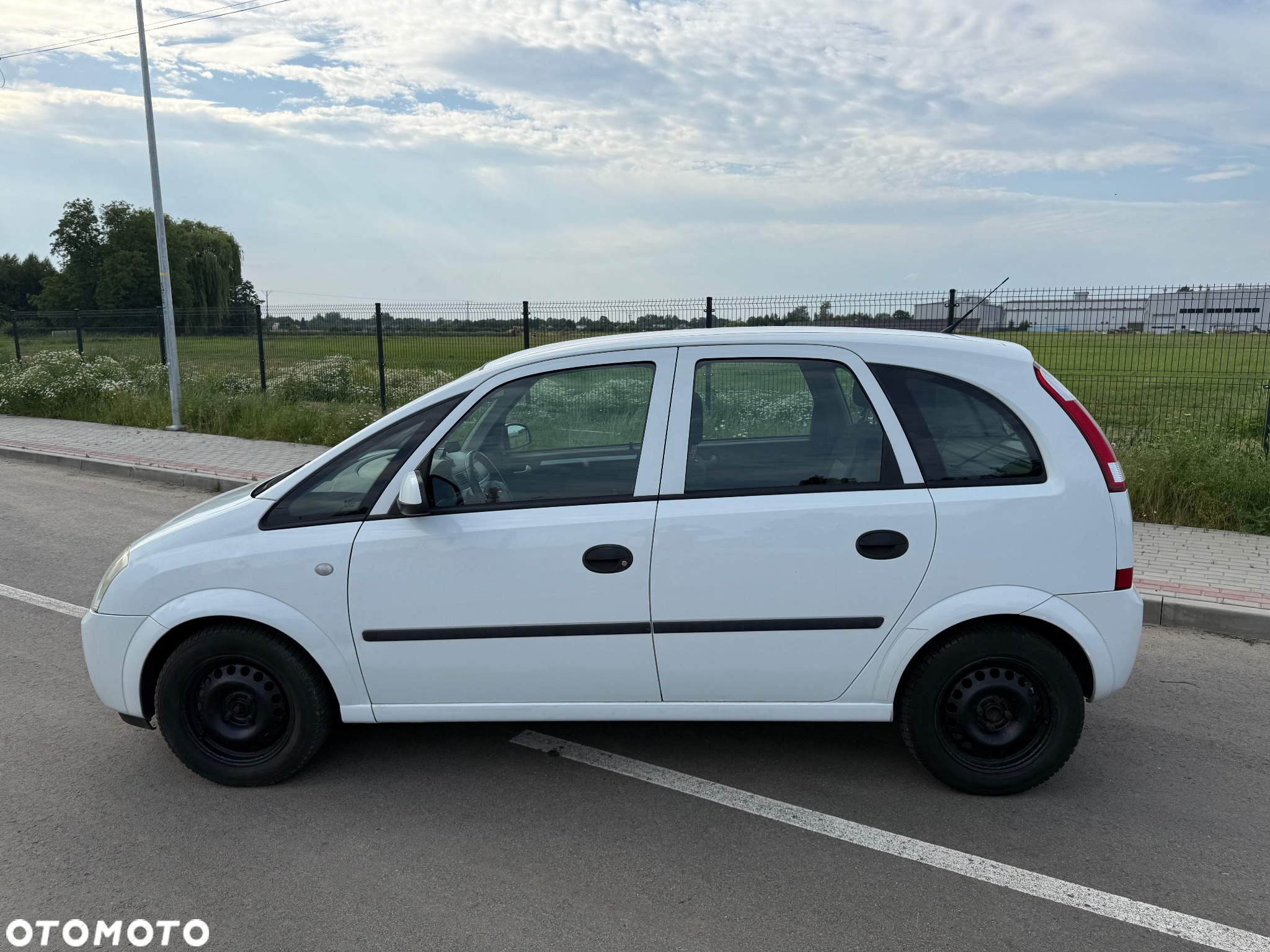 Opel Meriva 1.6 16V (Essentia) - 7