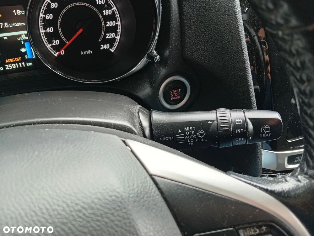 Mitsubishi ASX - 12