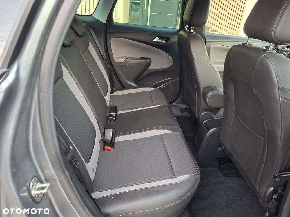 Opel Crossland X - 9