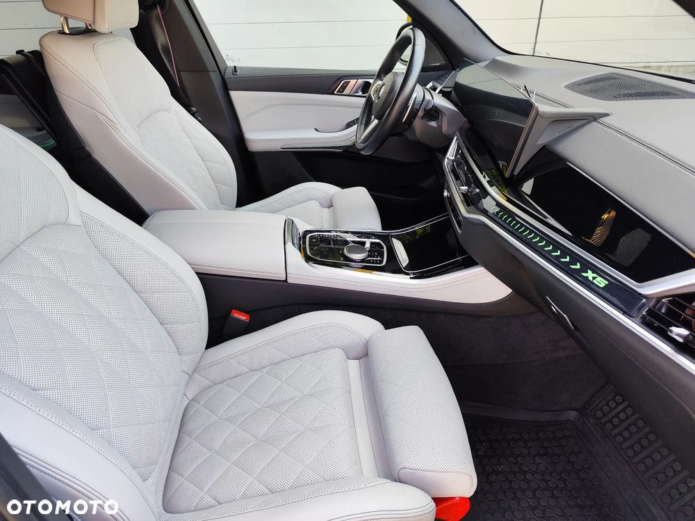 BMW X5 xDrive40d mHEV sport - 11