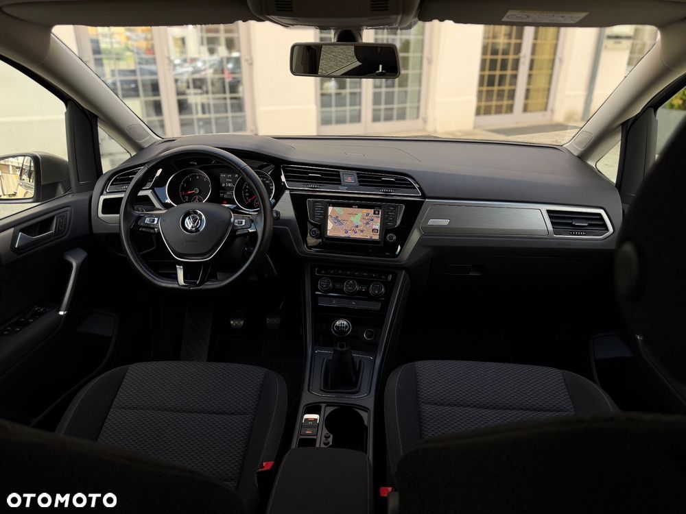 Volkswagen Touran 1.2 TSI (BlueMotion Technology) SOUND - 16