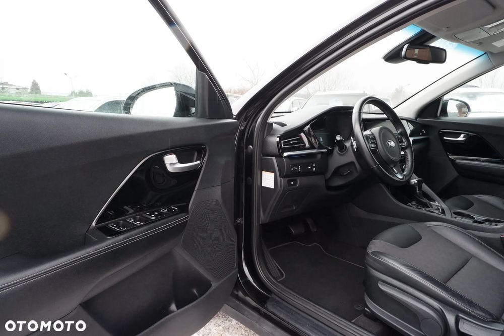 Kia Niro 1.6 GDI HEV 2WD OPF Spirit - 24