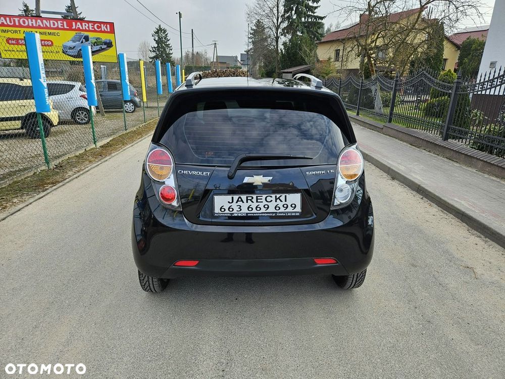Chevrolet Spark - 5
