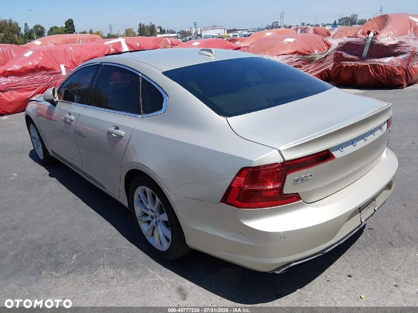 Volvo S90 T6 AWD Momentum - 4