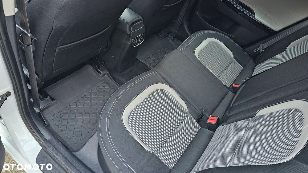 Kia Ceed Cee'd 1.6 CRDi M - 30
