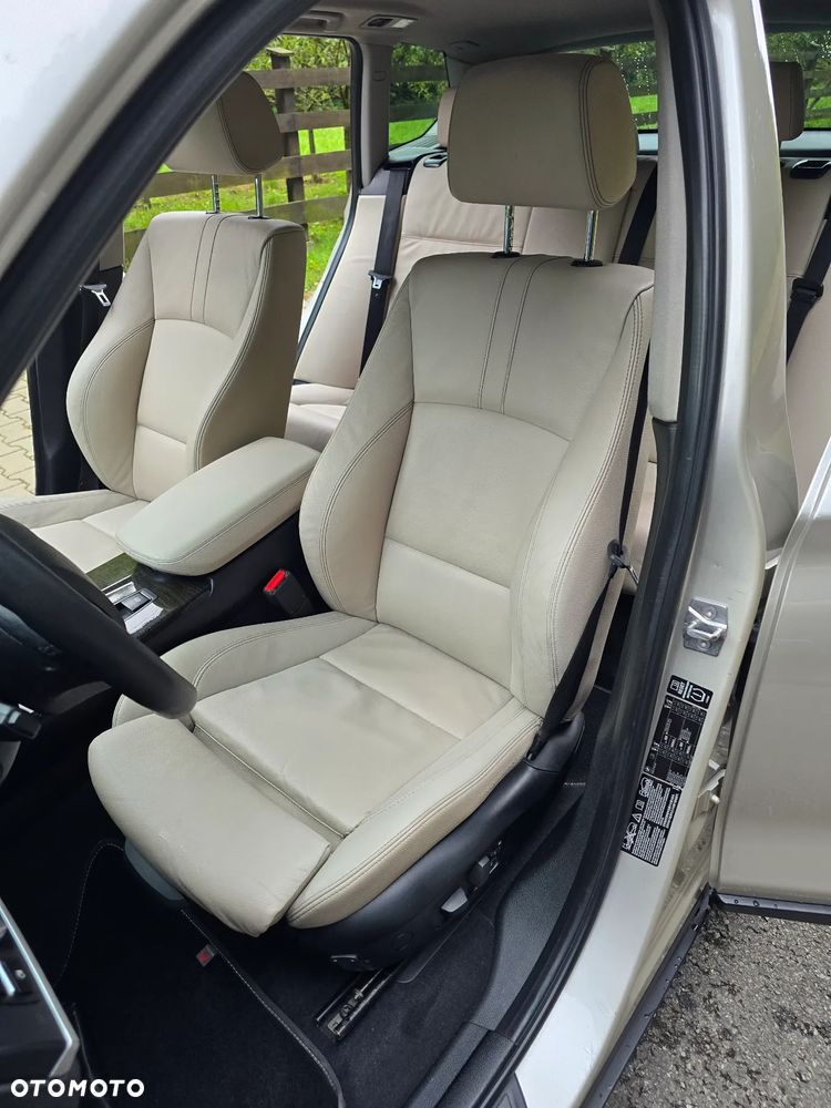 BMW X3 xDrive20i - 19