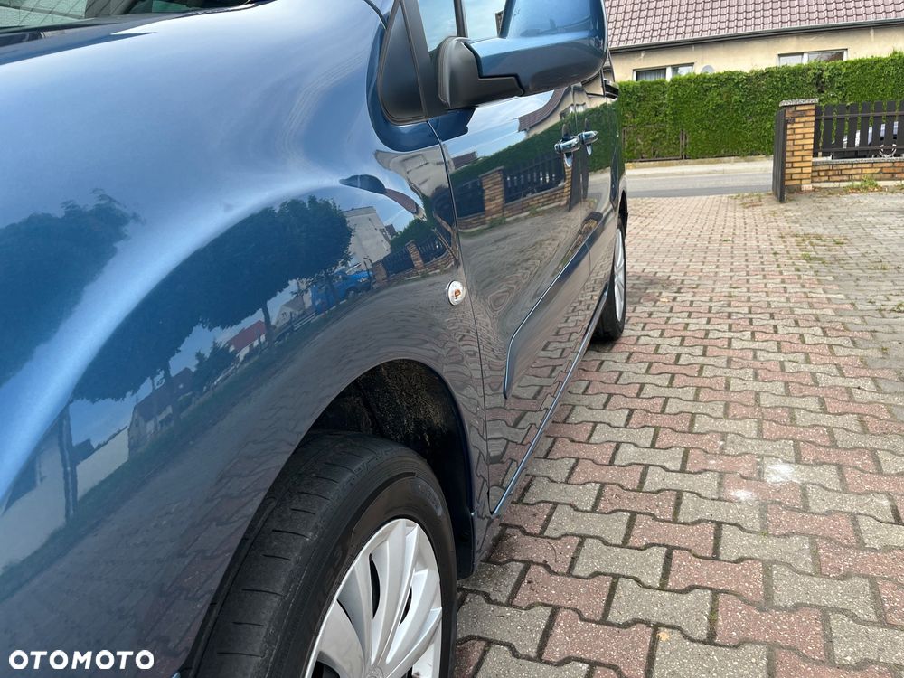 Citroën Berlingo Multispace BlueHDi 120 S&S SHINE - 6