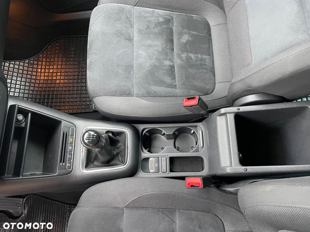 Volkswagen Tiguan 2.0 TDI 4Mot Perfectline R-Style - 23