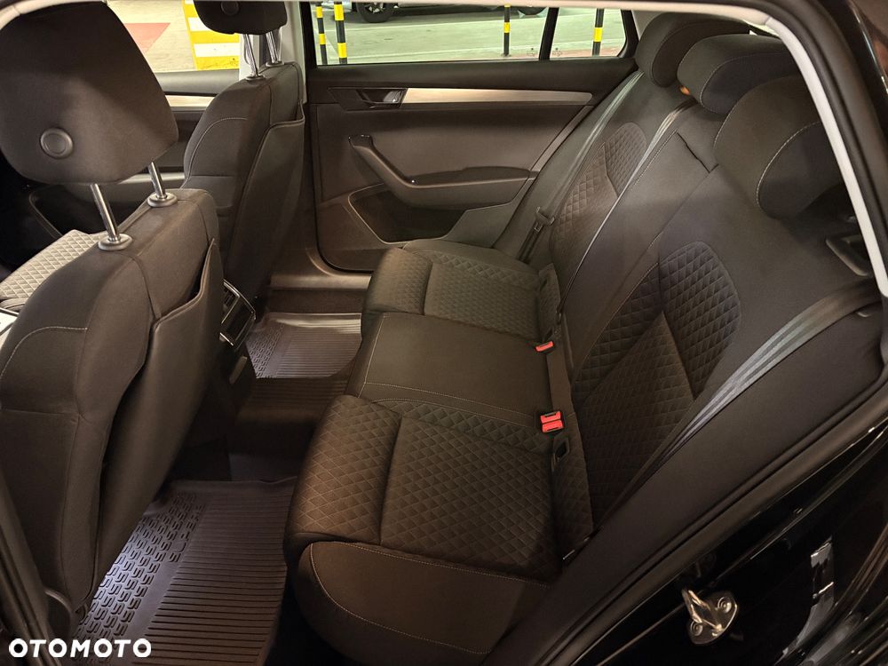 Skoda Superb 1.5 TSI ACT Ambition DSG - 13