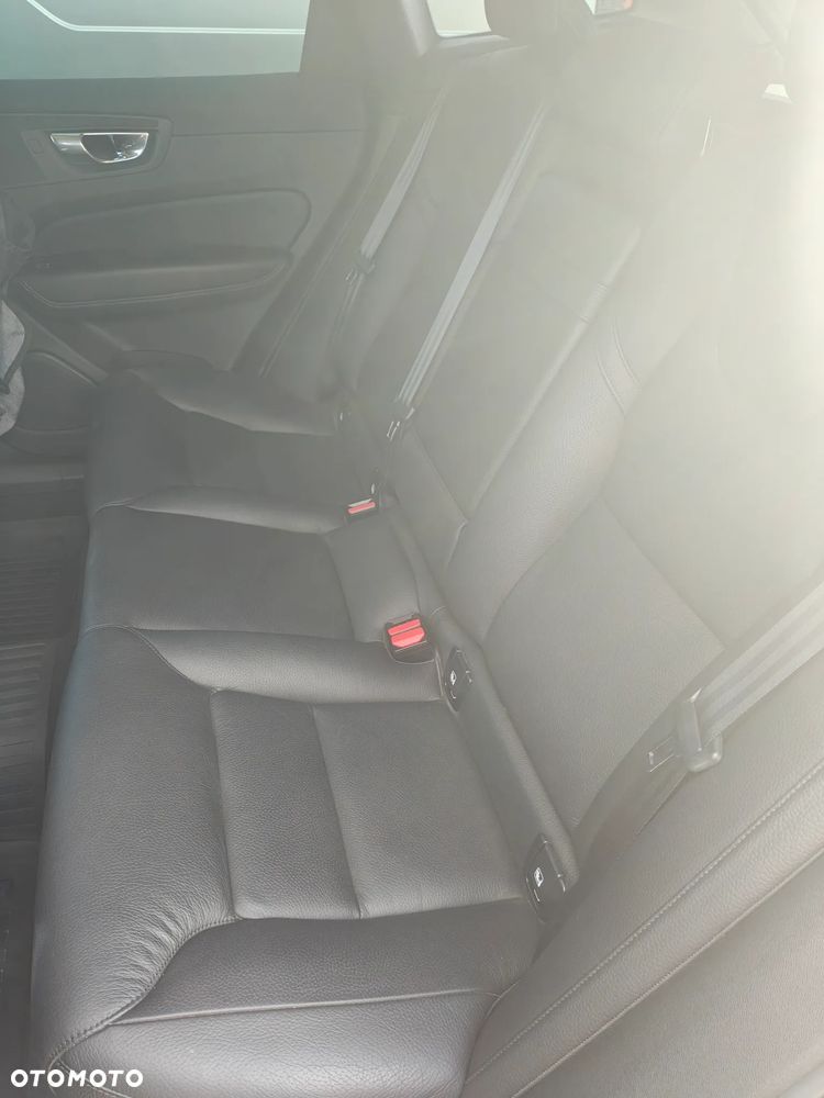 Volvo XC 60 D4 Inscription - 12