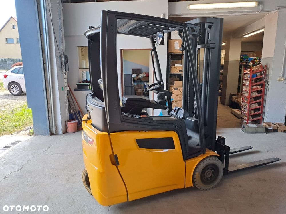 Jungheinrich EFG213 - 1