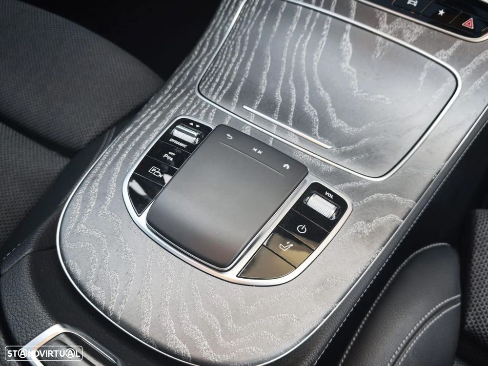 Mercedes-Benz E 300 e Station 9G-TRONIC AMG Line - 15