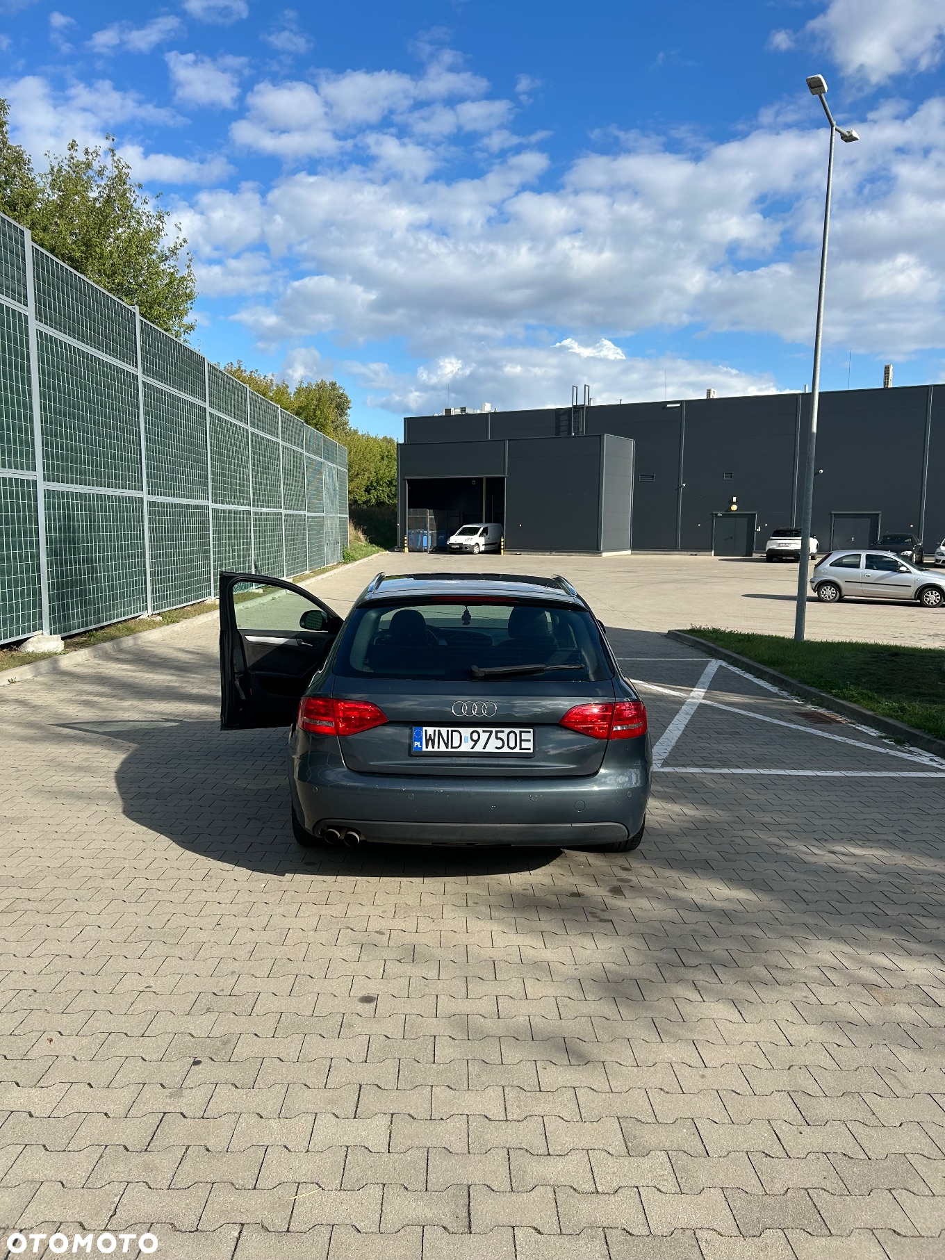 Audi A4 ver-1-8-tfsi - 5