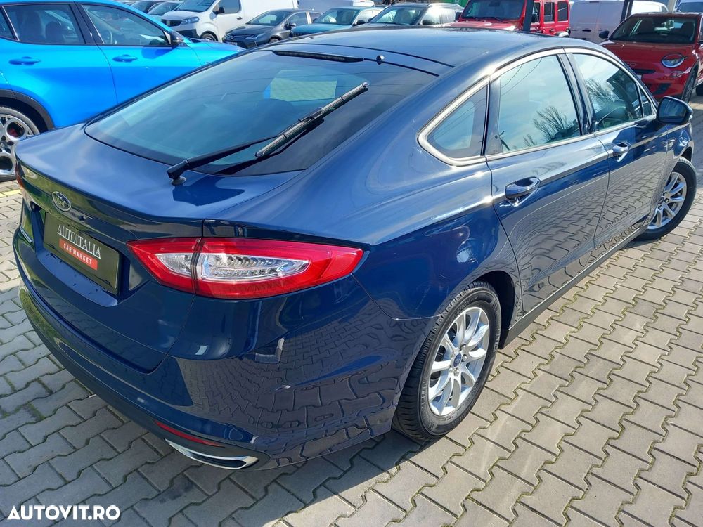Ford Mondeo - 4